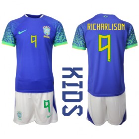 Baby Fußballbekleidung Brasilien Richarlison #9 Auswärtstrikot WM 2022 Kurzarm (+ kurze hosen)